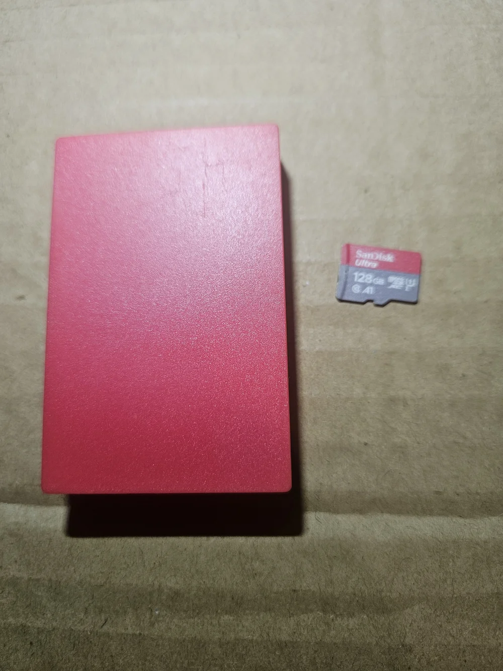 Nintendo Switch Mig Dumper Red and Gray microSD Card 128GB
